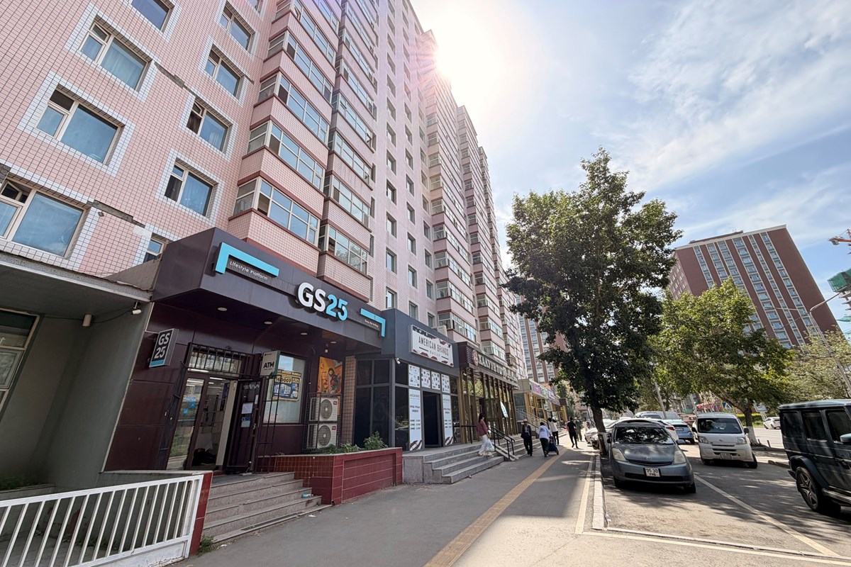 Богд ард 1 давхрын талбай түрээслүүлнэ