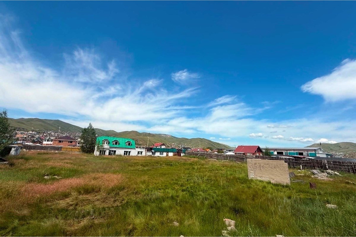 2100m² land for sale — 10