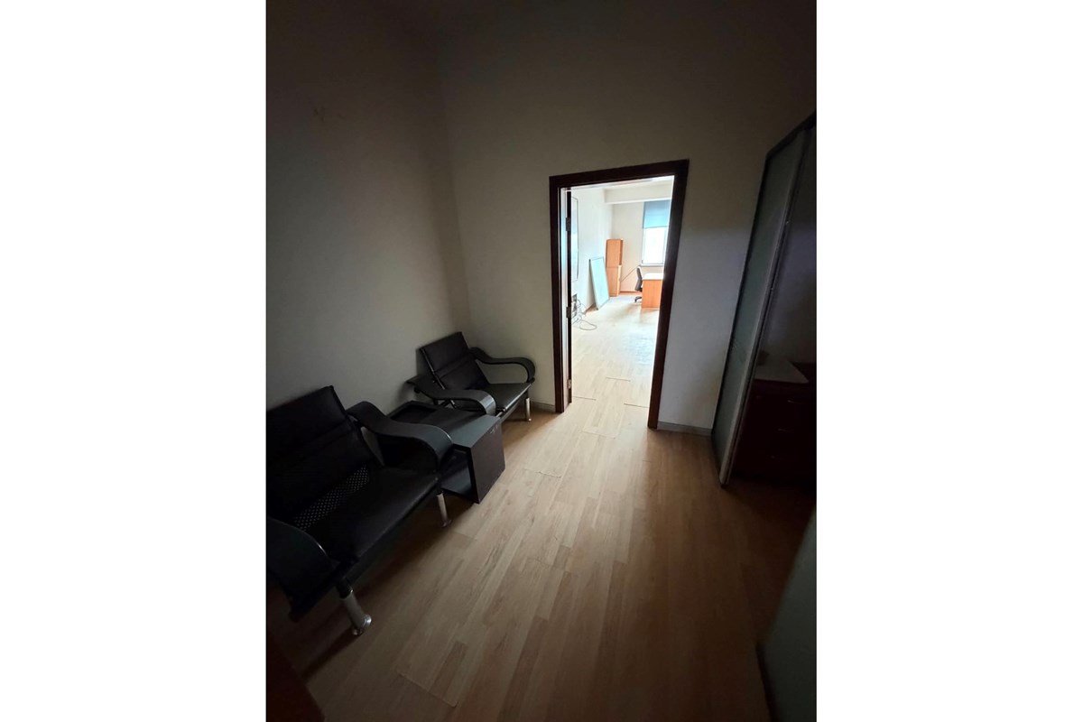 СБД Vista Office-д 65 мкв оффис түрээслүүлнэ. — 4