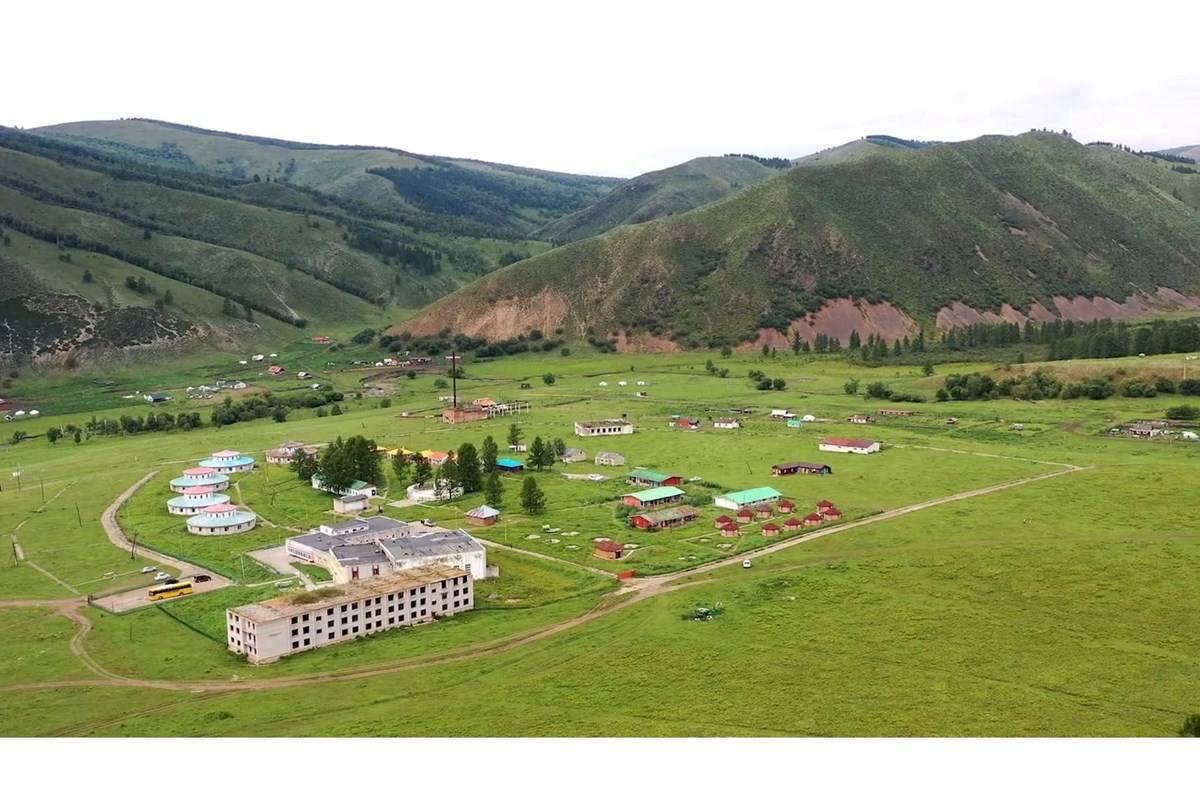 Бэлэн амралтын газар худалдана
