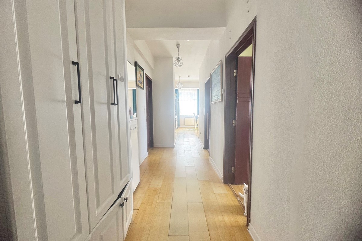 3-room apartment for sale — 12