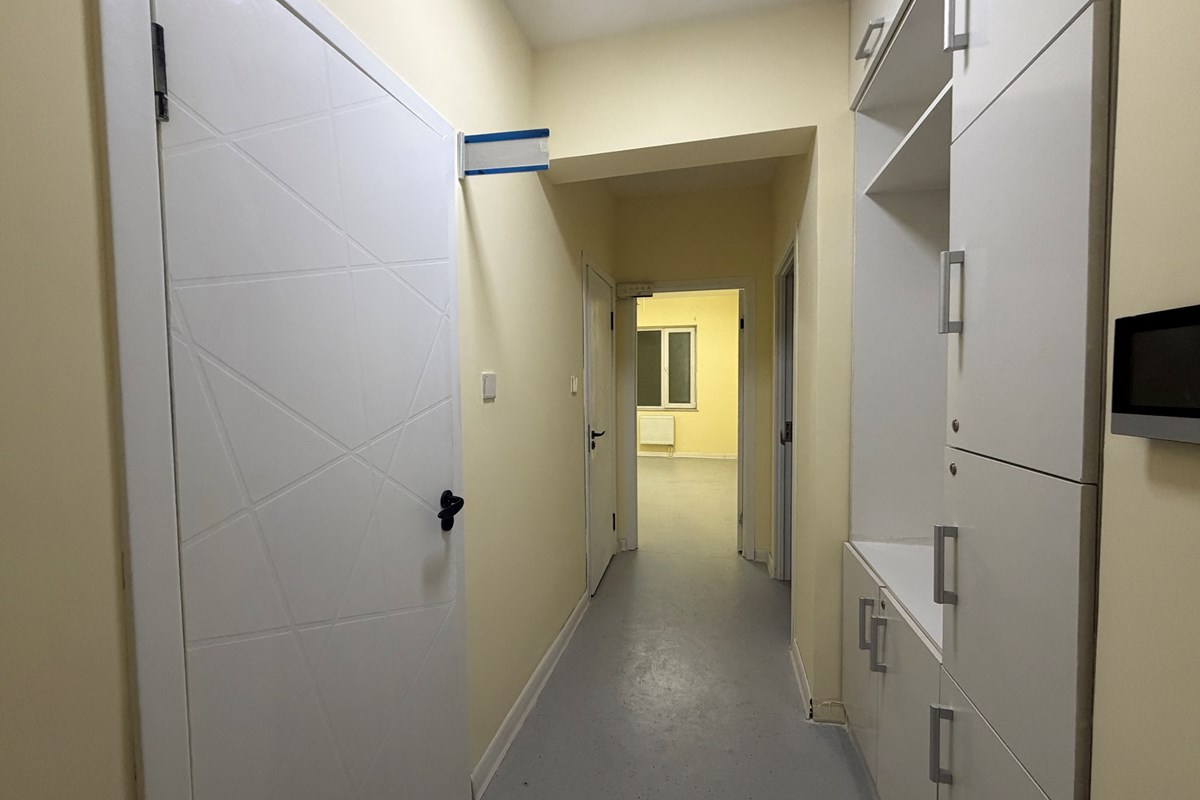 Баянбүрд, Компьютер молл 51.5м² | 2 өрөө — 6