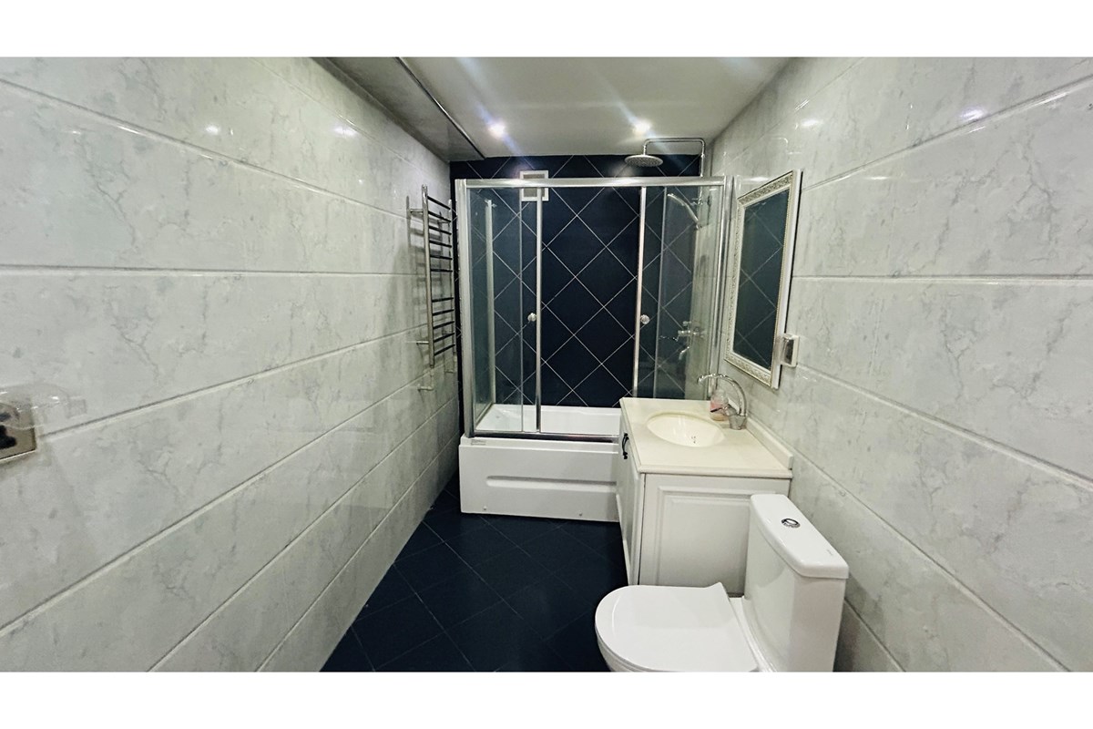 5-room apartment for sale — 10