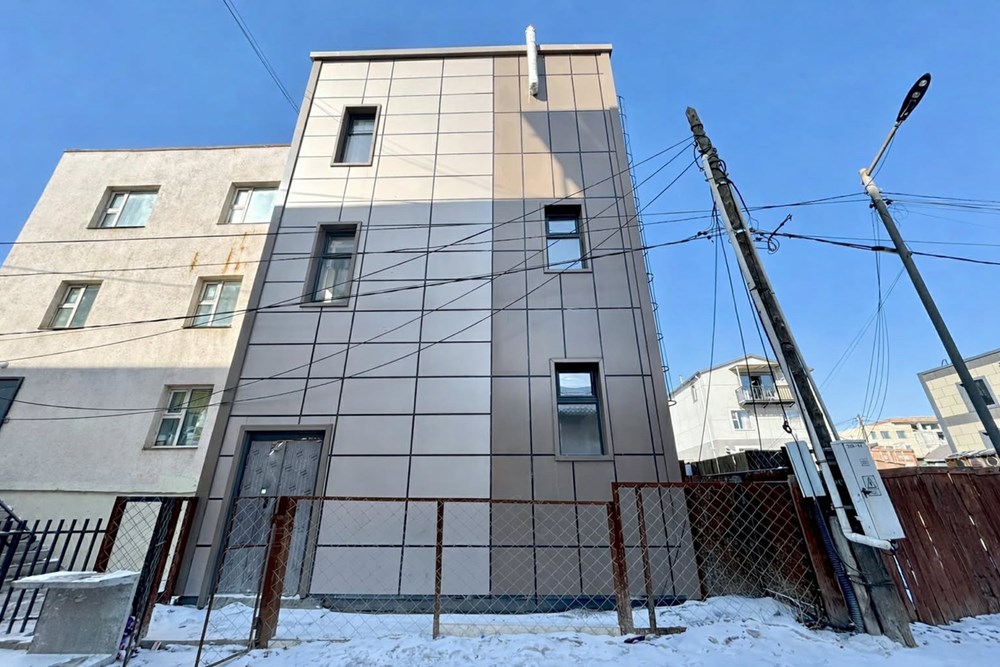 438мкв үйлчилгээний талбай зарна
