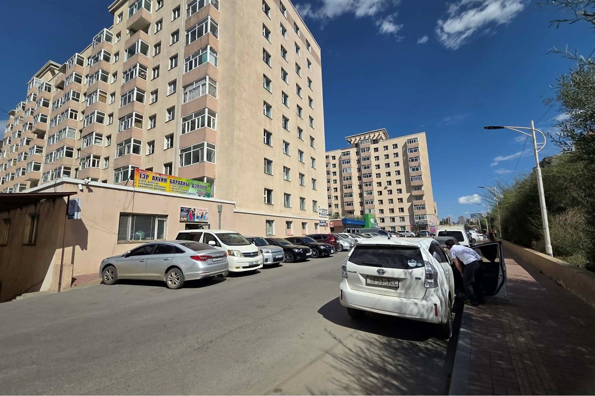 Алтай хотхонд граж худалдана