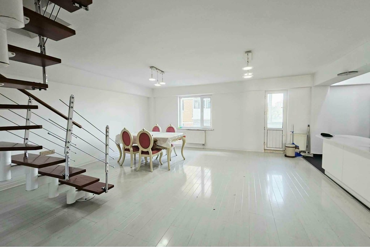 "Stunning 4-Bedroom Duplex in Vibrant Хан-Уул" — 3