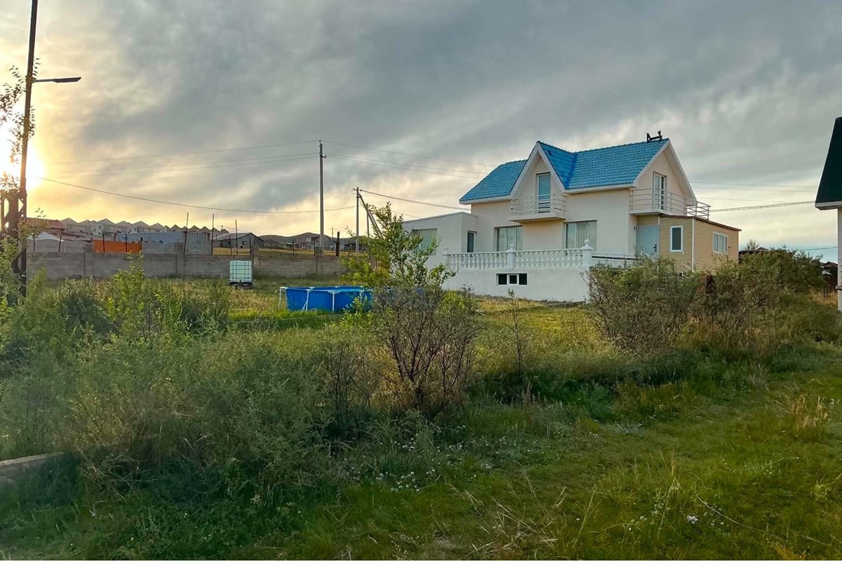 1280m² land for sale — 3