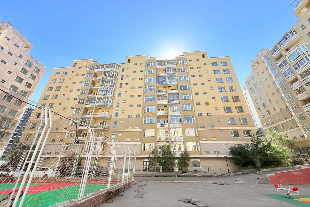 Зайсангийн Могул таунд 3өрөө байр