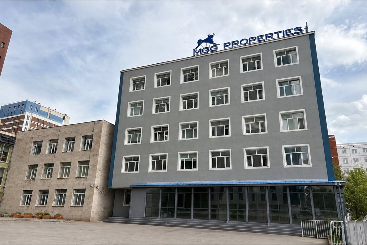 Орос элчингийн урд талд оффис талбай түрээслүүлнэ