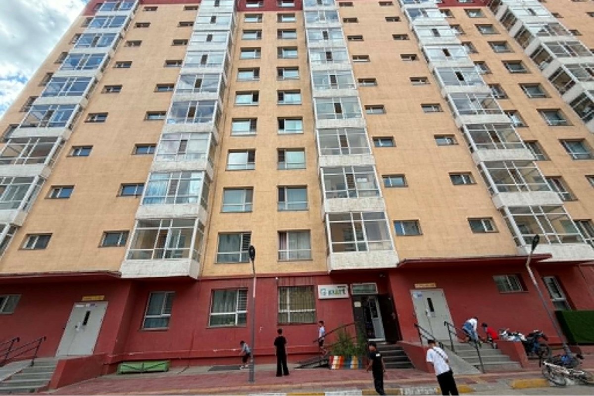 Бзд 14-р хороо Нарт хотхонд 3 өрөө түрээслүүлнэ