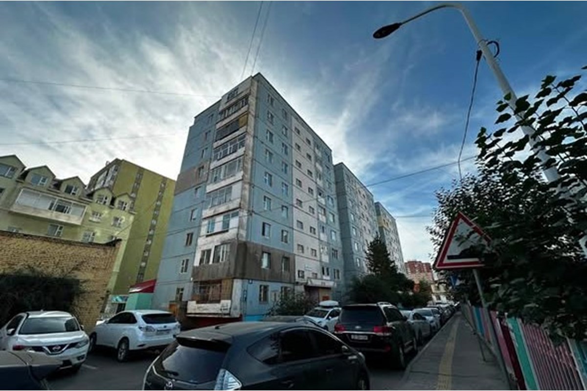 10-р хороолол гал тогоо тусдаа 2 өрөө орон сууц