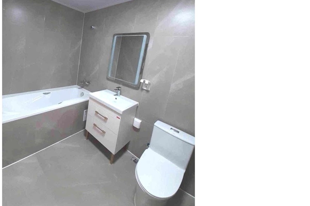 Elegant 1-Bedroom Apartment in Хүннү 2222 — 10