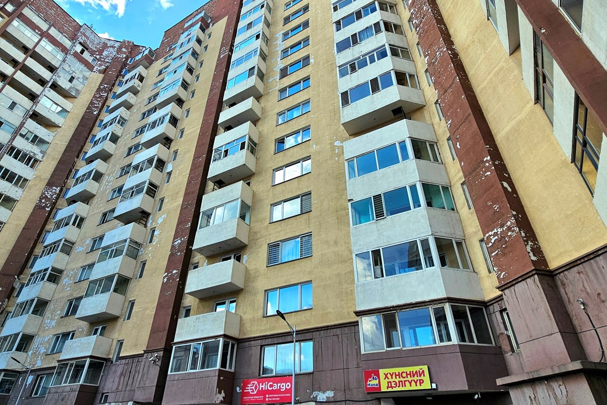 Натур Амартүвшин хотхонд 73.23м2 2 өрөө худалдана.