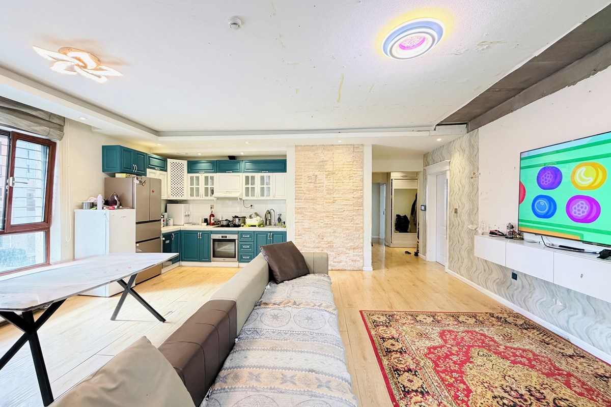 4-room apartment for sale — 6