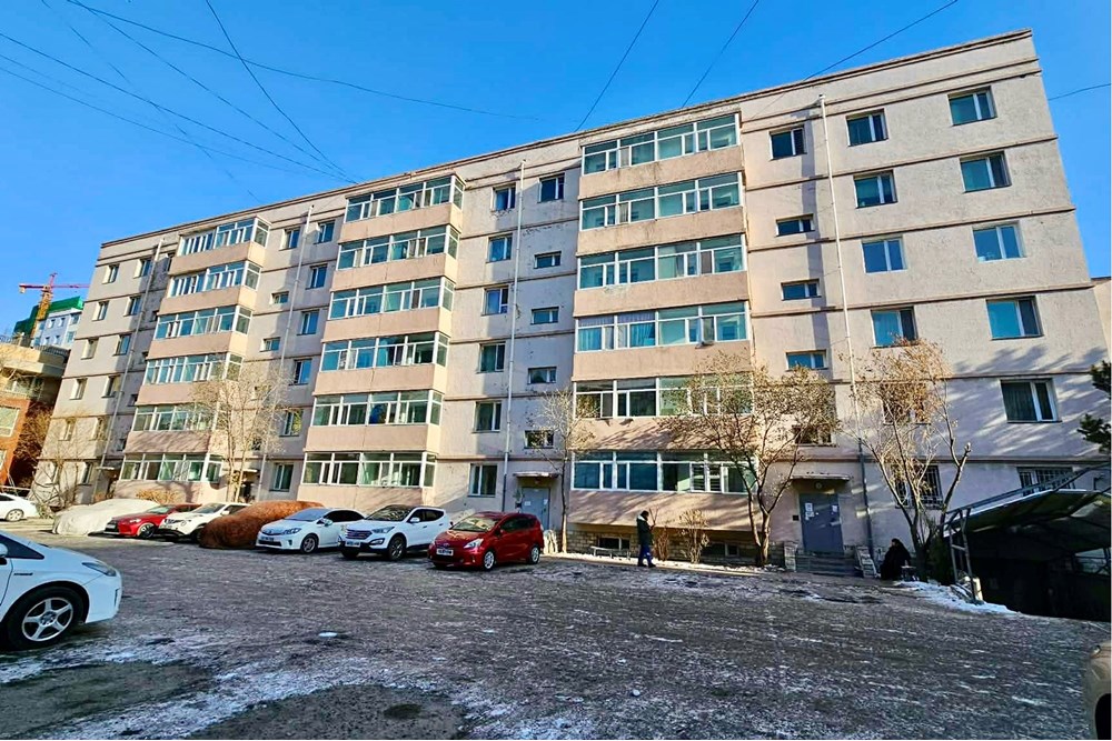 3 өрөө орон сууц зарна