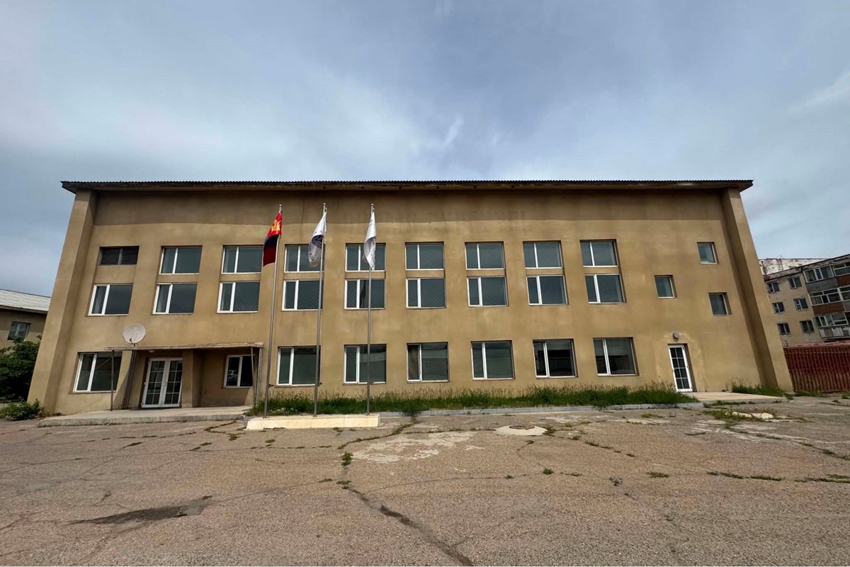860мкв барилга түрээслүүлнэ