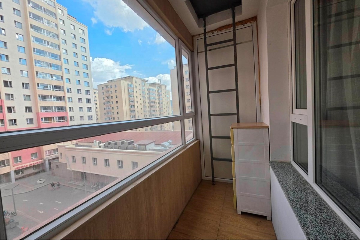2-room apartment for rent — 8