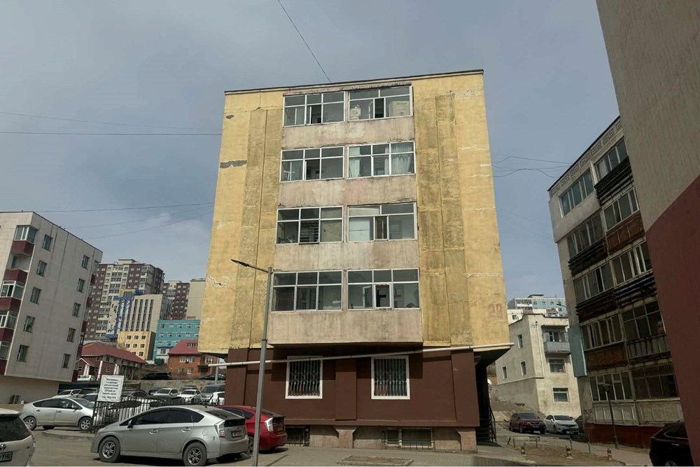 200мкв үйлчилгээний талбай зарна