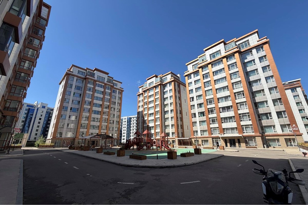 Арцат Апартмент 1 80мкв 3 өрөө түрээс