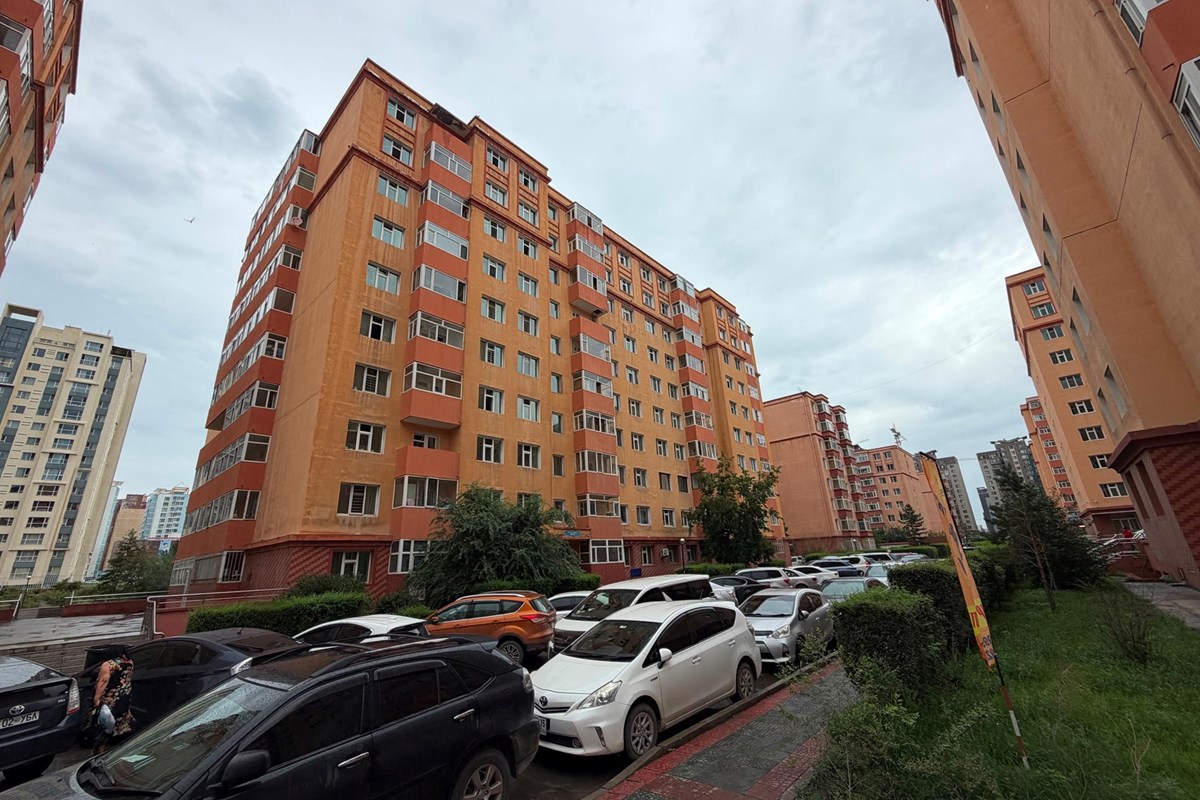 66мкв орон сууц зарна