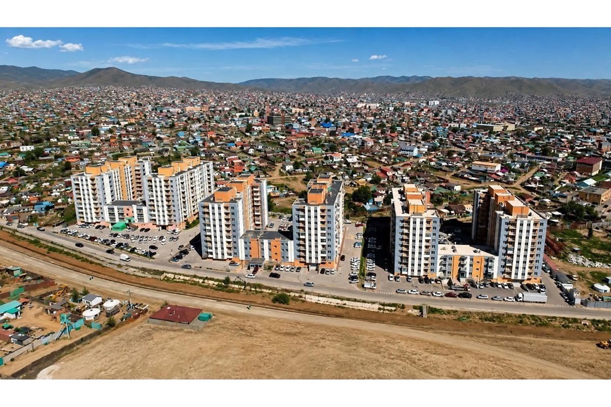 шинэчлэл хороололд 45.5 мкв 2 өрөө