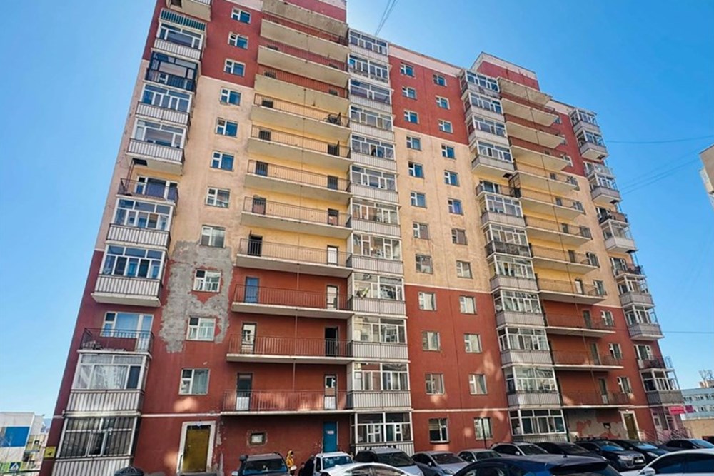 Сансрын тойргийн хойно 2 өрөө худалдана.