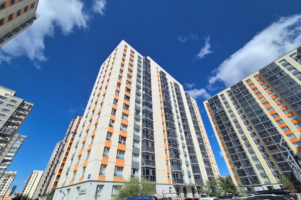 Мандах наран хотхонд 54.72м² 2өрөө байр зарна