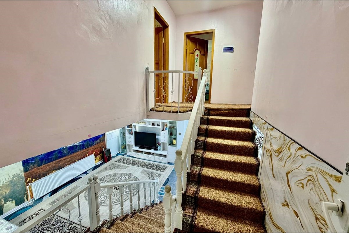 4195m² land for sale — 8