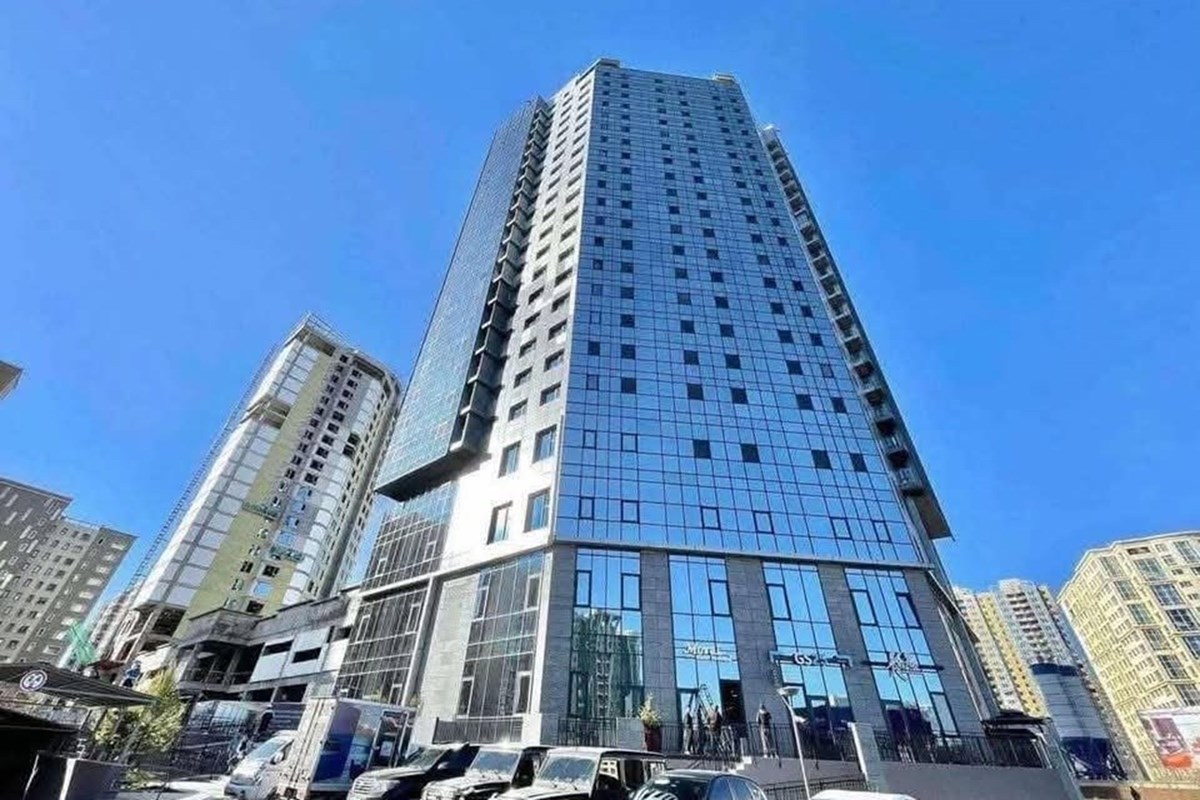 ХУД River Plaza-д 3 өрөө орон сууц зарна