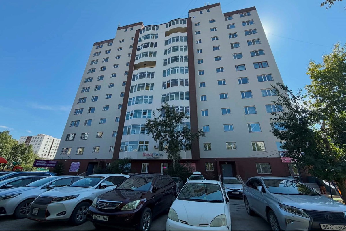 СБД 1р хороо 1р төрхийн зүүн талд 2 өрөө худалдана