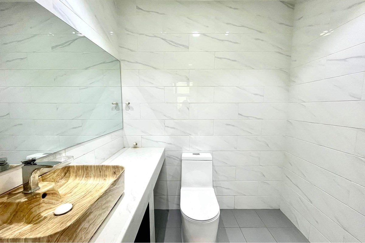 120m² office for rent — 10
