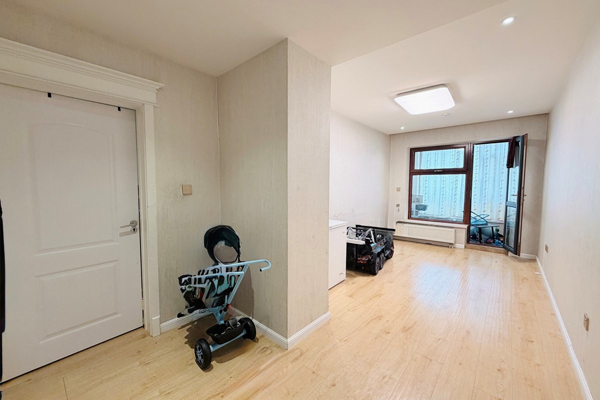 4-room apartment for sale — 10