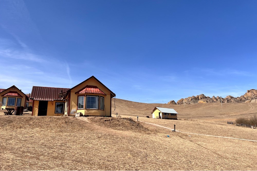 A resort with 2 hectares of land in Terelj — 9