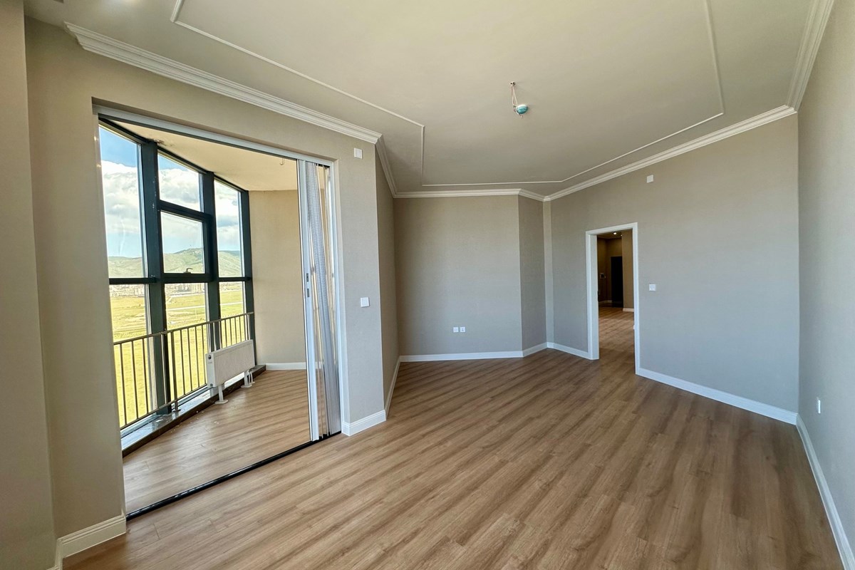 4-room apartment for sale — 6
