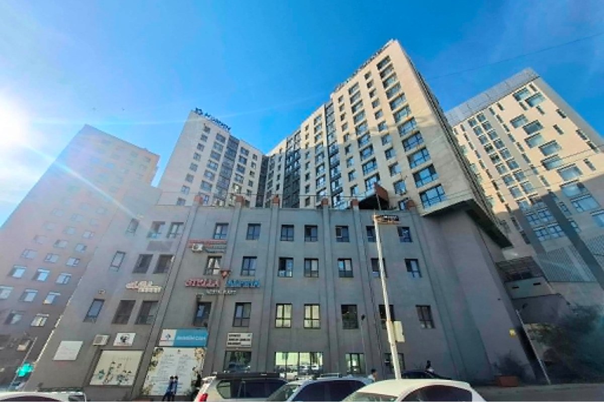 Зүүн 4 зам Номинд үйлчилгээний талбай худалдана