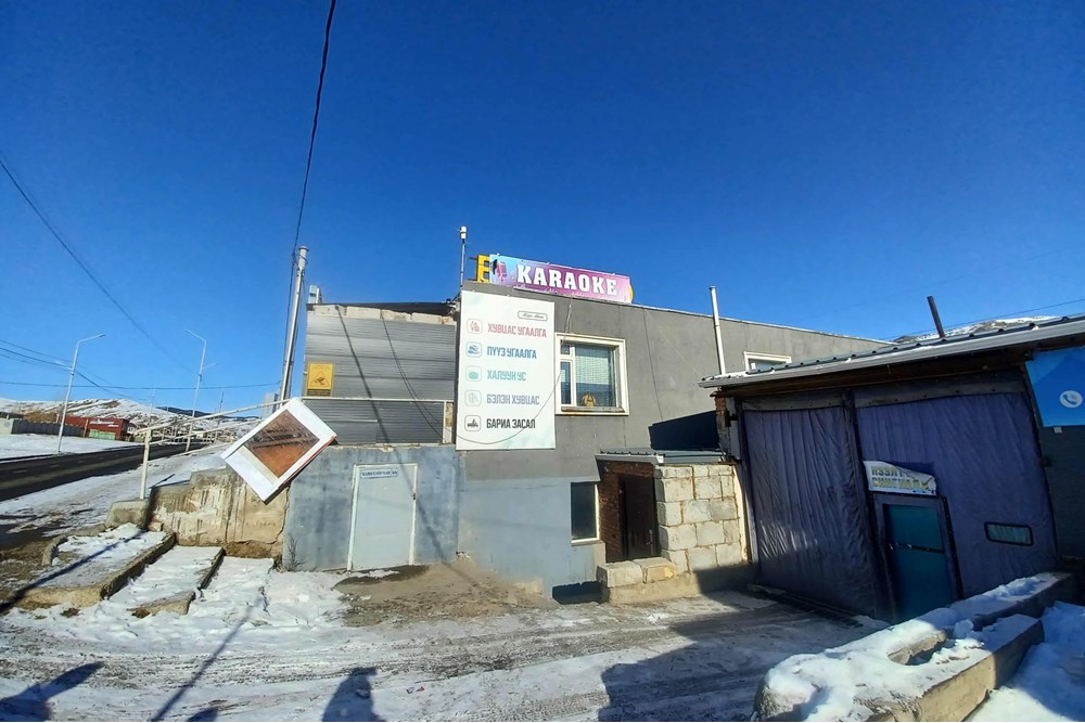 382m² commercial space for sale