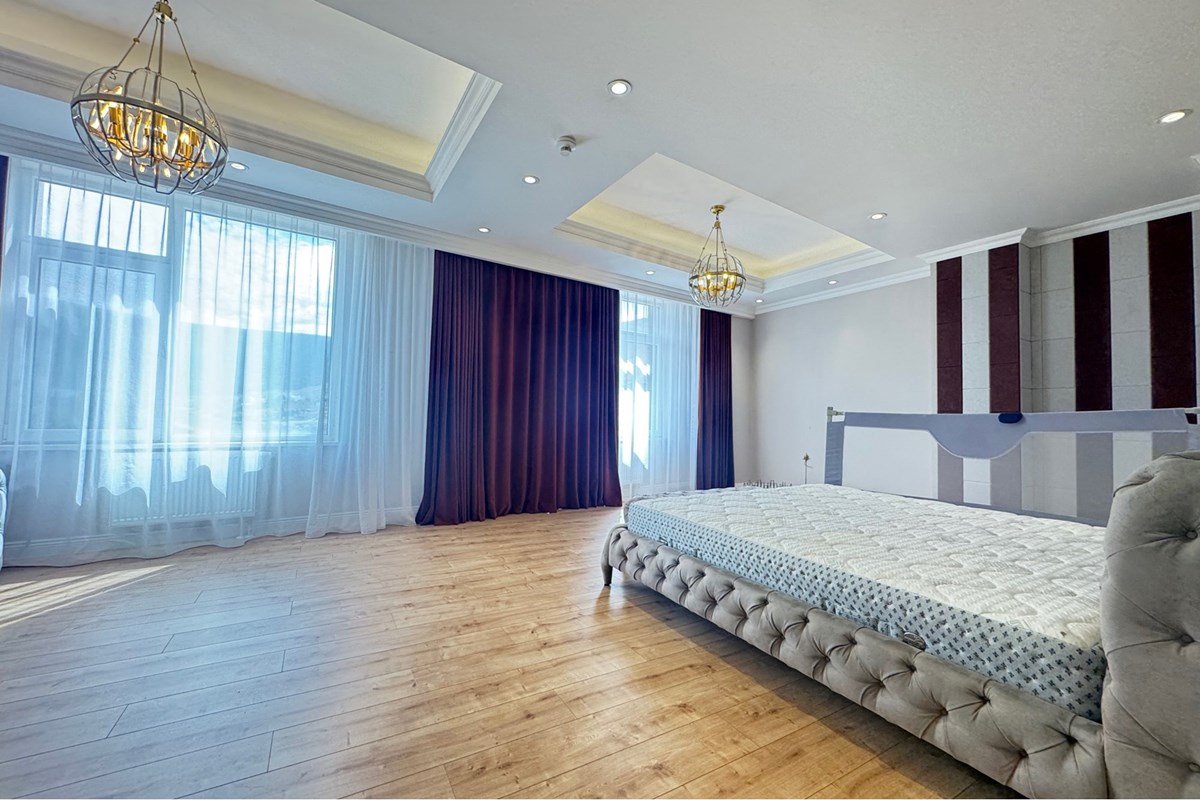 4-room apartment for sale — 5