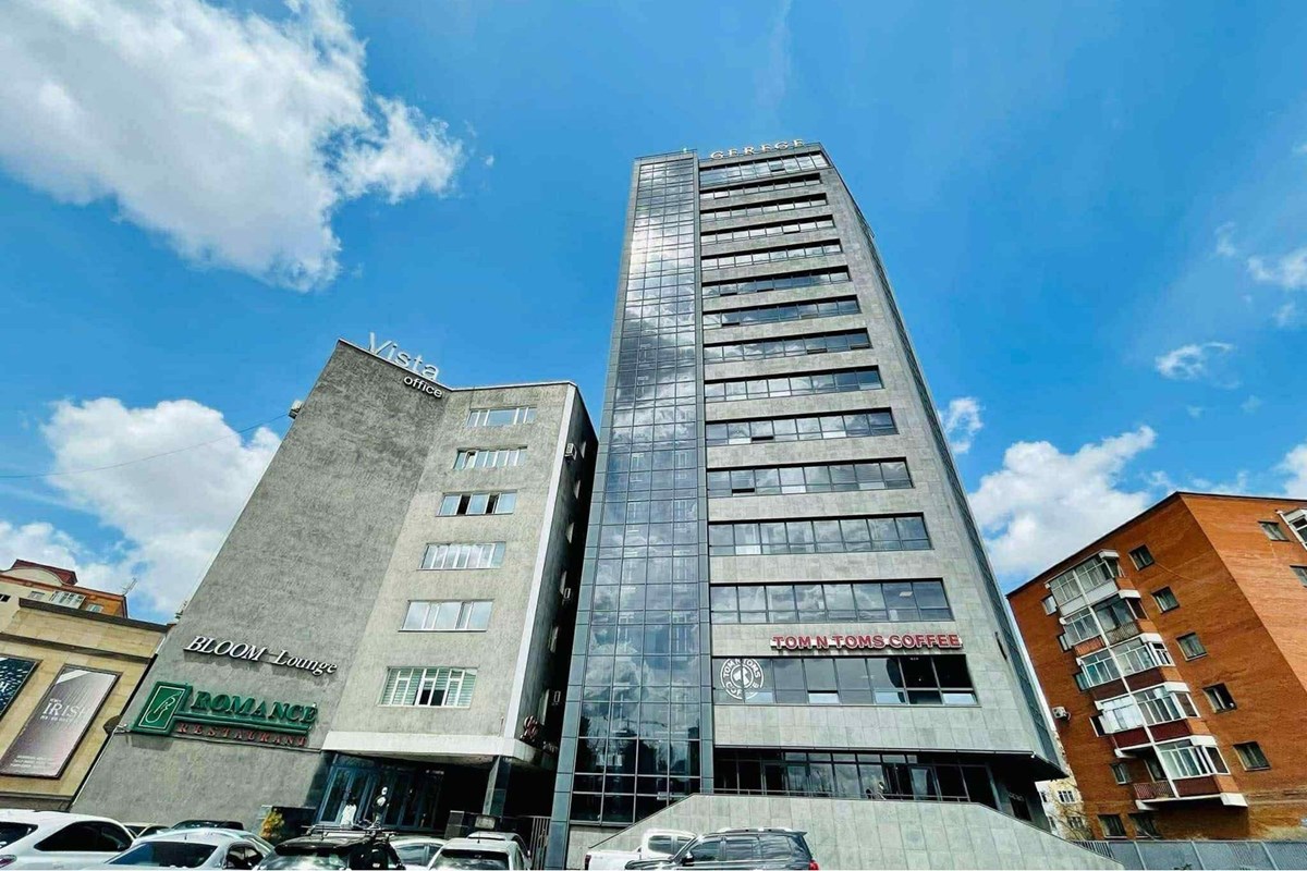 СБД Vista Office-д 65 мкв оффис түрээслүүлнэ.