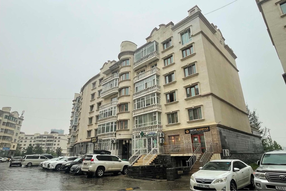Marshall town хотхонд 4 өрөө байр хөлслүүлнэ