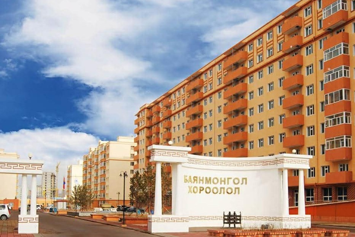 Баянмонгол хотхонд 69.6 м/кв 2 өрөө