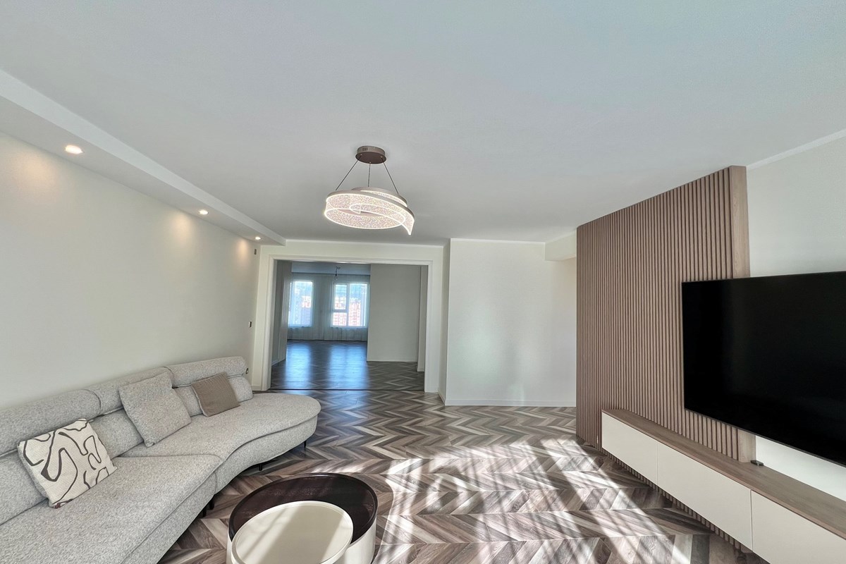 4-room apartment for sale — 12