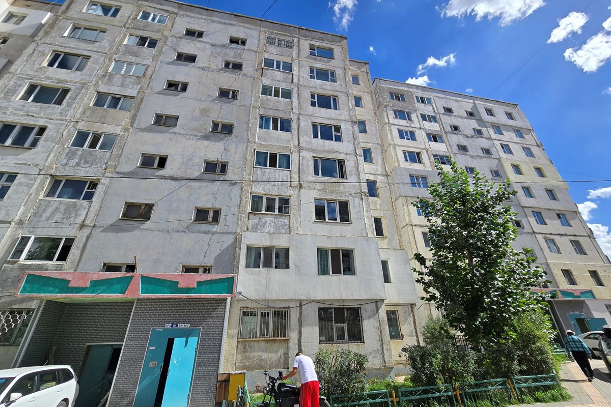 Бичил, 11 байр