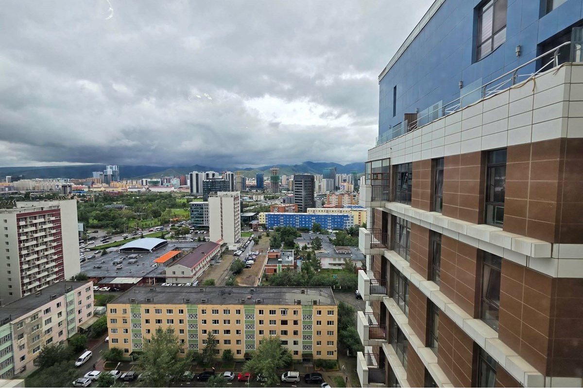 4-room apartment for rent — 5