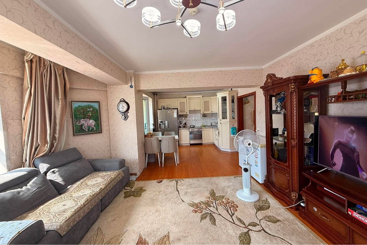 2-room apartment for sale — 4