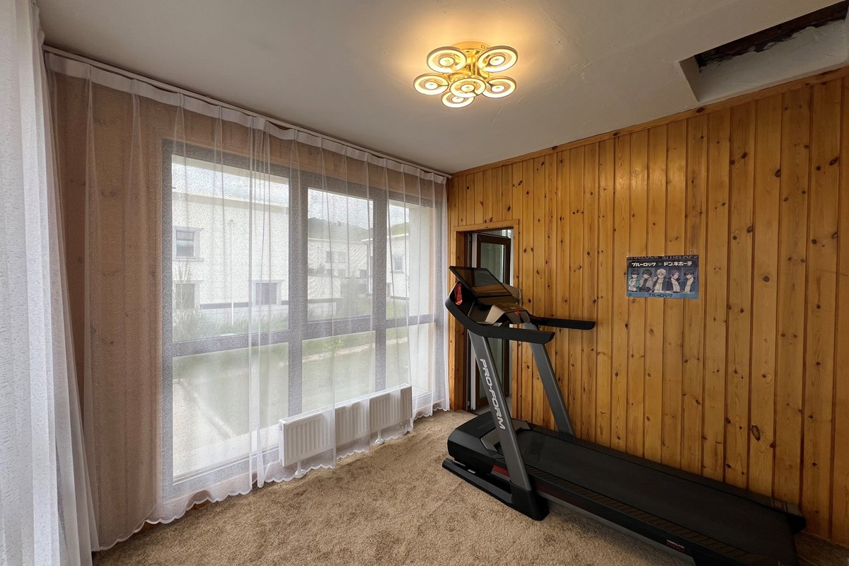 6-room house for sale — 11