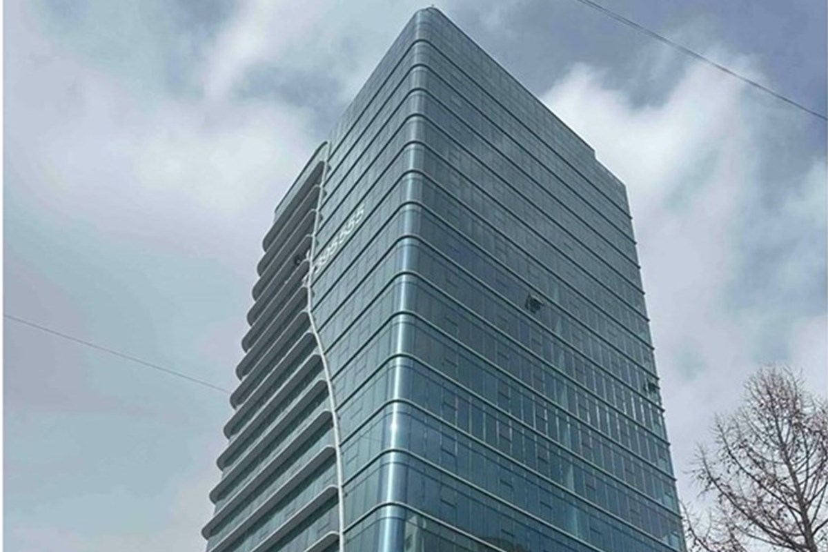 "R Tower-д таны бизнесийг шинэ түвшинд!"