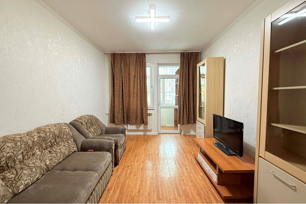 2-room apartment for rent — 4