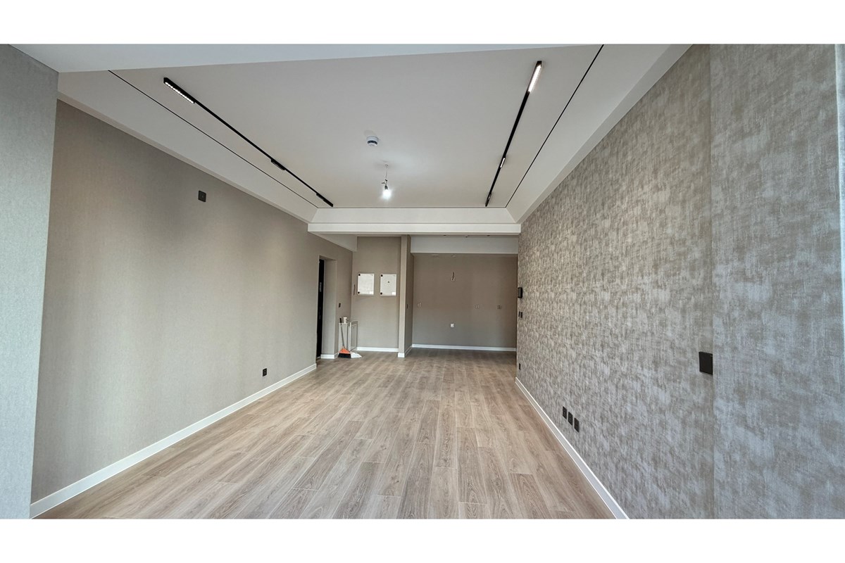 82.72m² building for sale — 6