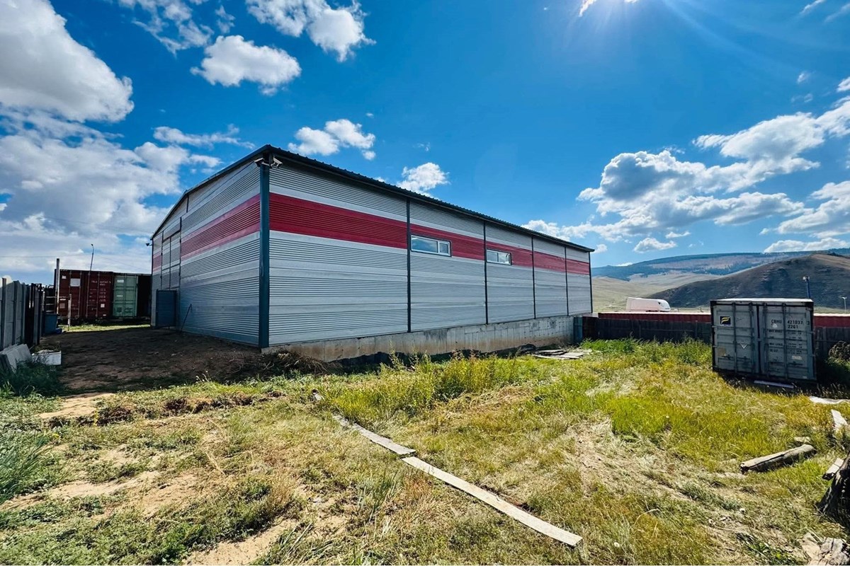 393m² object for sale — 2