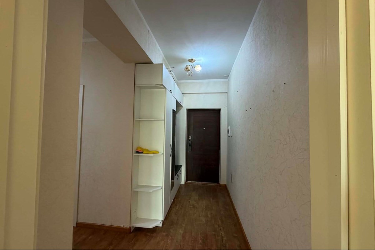 Бзд 14-р хороо Нарт хотхонд 3 өрөө түрээслүүлнэ — 9